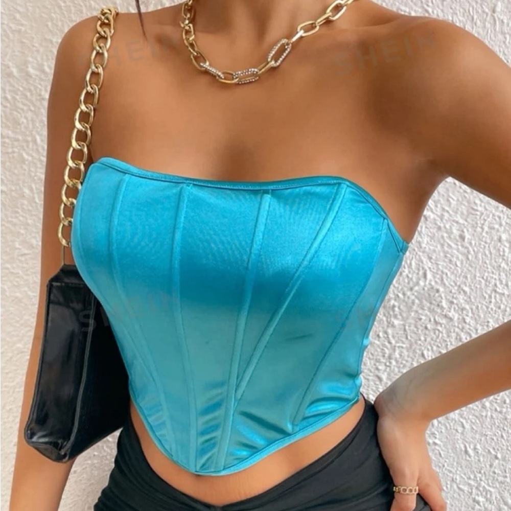 Glamour Solid Hanky Hem Tube Top - Picture 2 of 5